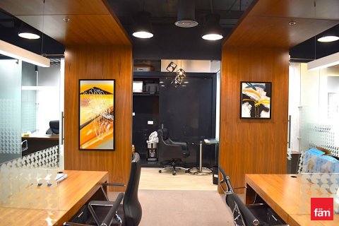 Office in Business Bay, Dubai 145.5 sq.m. № 23569 - photo 18