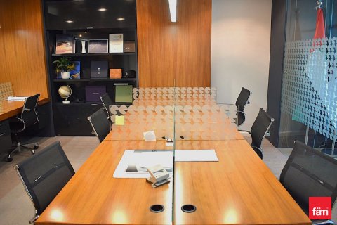 Office in Business Bay, Dubai 145.5 sq.m. № 23569 - photo 8