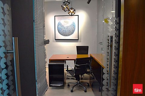 Office in Business Bay, Dubai 145.5 sq.m. № 23569 - photo 23
