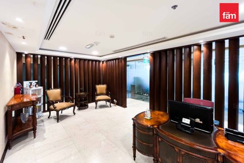 Bureau à Business Bay, Dubai, 246 m², № 23566 - photo 1
