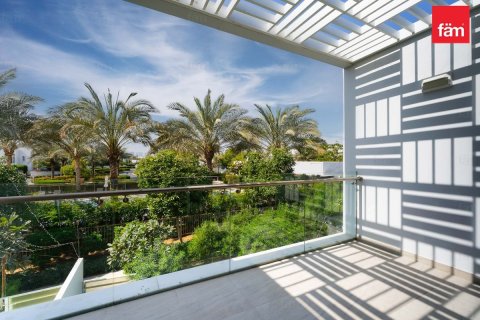 Villa en Dubai, 4 dormitorios, 322.9 m², № 97773 - foto 13