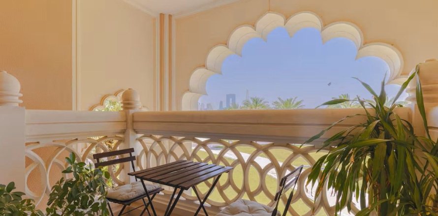 Appartement à Palm Jumeirah, Dubai, 2 chambres, 155.9 m², № 97763