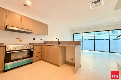 Townhouse in Dubai 4 bedrooms, 206.9 sq.m. № 97774 - photo 11