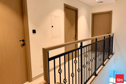 Townhouse in Dubai 4 bedrooms, 206.9 sq.m. № 97774 - photo 10