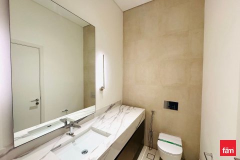 Снять в аренду таунхаус в Дубае: 3 спальни, 190.9м², № 97775 - фото 9