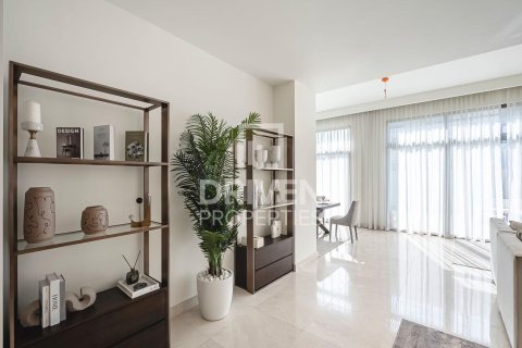 Villa in Dubai South (Dubai World Central), Dubai 5 bedrooms, 902.46 sq.m. № 137213 - photo 10