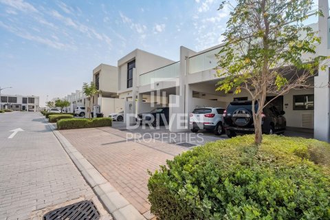 Townhouse in Dubai 3 bedrooms, 151.8 sq.m. № 137212 - photo 14
