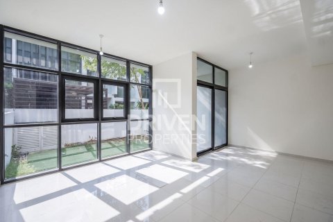 Townhouse in Dubai 3 bedrooms, 151.8 sq.m. № 137212 - photo 23