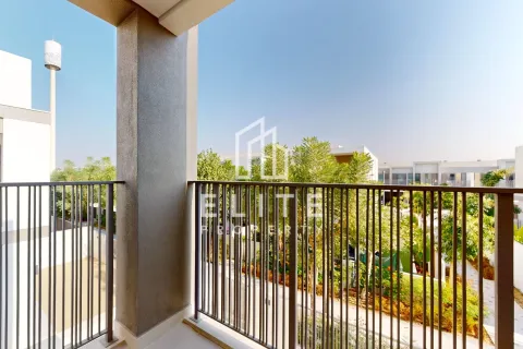 Снять в аренду виллу в Aura, Tilal Al Ghaf, Дубай: 4 спальни, № 69806 - фото 21