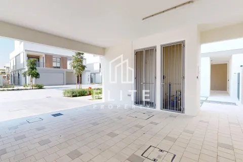 Снять в аренду виллу в Aura, Tilal Al Ghaf, Дубай: 4 спальни, № 69806 - фото 26