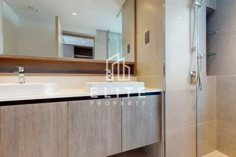 Снять в аренду виллу в Aura, Tilal Al Ghaf, Дубай: 4 спальни, № 69806 - фото 17