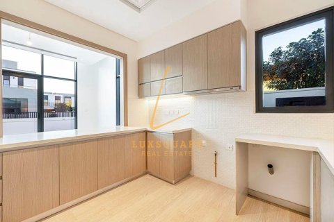 Villa à Al Furjan, Dubai, 3 chambres, 238 m², № 112346 - photo 6