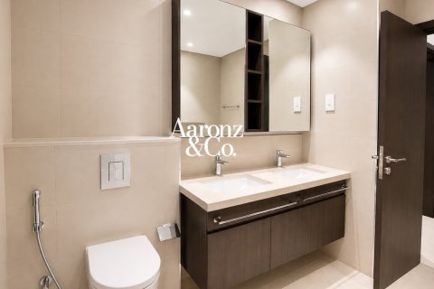 Apartment in Downtown Dubai (Downtown Burj Dubai), Dubai 2 bedrooms, 113 sq.m. № 112328 - photo 12