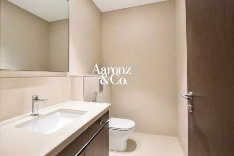 Apartment in Downtown Dubai (Downtown Burj Dubai), Dubai 2 bedrooms, 113 sq.m. № 112328 - photo 11