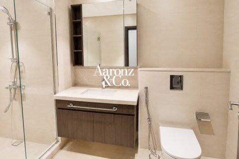 Apartment in Downtown Dubai (Downtown Burj Dubai), Dubai 2 bedrooms, 113 sq.m. № 112328 - photo 13