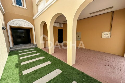 تاون هاوس في Jumeirah Village Triangle, دبي 2 غرف نوم, 152 م² رقم 105229 - صورة 2