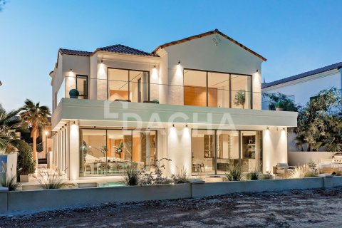 Купить виллу в Джумейра Гольф Эстейтс, Дубай: 5 спален, 672м², № 105242 - фото 3