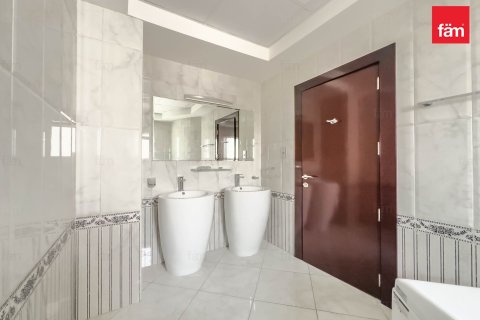 Townhouse in Al Furjan, Dubai 4 bedrooms, 225.4 sq.m. № 41296 - photo 14