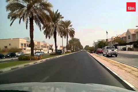 Land in Al Wasl, Dubai 1053.3 sq.m. № 11404 - photo 2