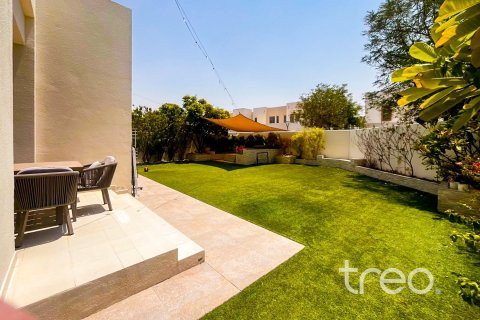 Townhouse in Mira Oasis, Reem, Dubai 4 bedrooms, 263.29 sq.m. № 134655 - photo 4