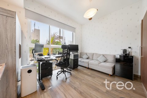 Купить таунхаус в Мудоне, Дубай: 4 спальни, 230.31м², № 134649 - фото 26