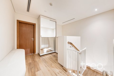 Купить таунхаус в Мудоне, Дубай: 4 спальни, 230.31м², № 134649 - фото 6