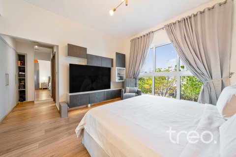Купить таунхаус в Мудоне, Дубай: 4 спальни, 230.31м², № 134649 - фото 4