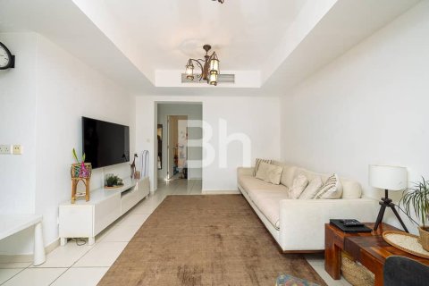Villa à The Springs, Dubai, 2 chambres, 173 m², № 22914 - photo 14