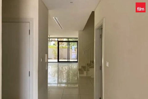 Townhouse in Dubai 4 bedrooms, 361.2 sq.m. № 134845 - photo 12