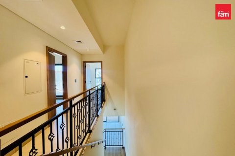 Townhouse in Dubai 4 bedrooms, 144.4 sq.m. № 134847 - photo 5