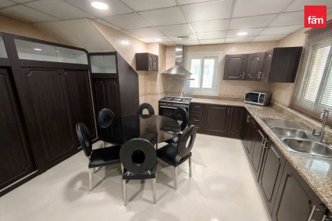 فيلا في دبي 4 غرف نوم, 501.5 م² رقم 134843 - صورة 24