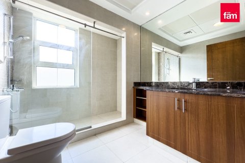 Villa in Dubai 5 bedrooms, 658.6 sq.m. № 92164 - photo 8