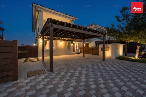 Maison de ville à Dubai, 4 chambres, 317.9 m², № 92163