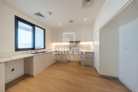 Townhouse in Jebel Ali, Dubai 4 bedrooms, 252.05 sq.m. № 137086 - photo 15