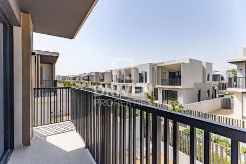 Adosado en Jebel Ali, Dubai, 4 dormitorios, 339.56 m², № 137085 - foto 18