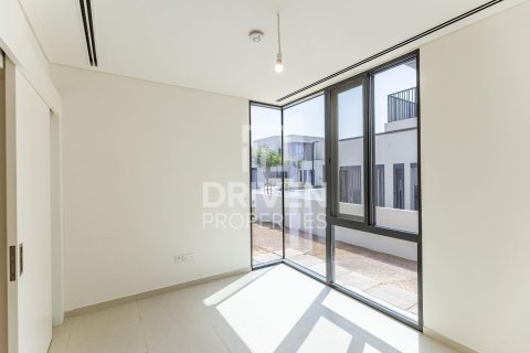 Adosado en Jebel Ali, Dubai, 4 dormitorios, 339.56 m², № 137085 - foto 8