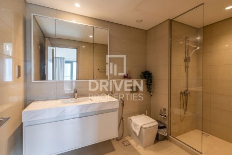Apartment in Burj Royale, Downtown Dubai (Downtown Burj Dubai), Dubai 2 bedrooms, 93.83 sq.m. № 137078 - photo 13
