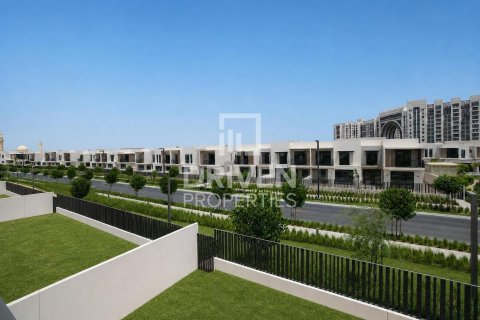 Villa in Jebel Ali, Dubai 5 bedrooms, 662.96 sq.m. № 137087 - photo 24