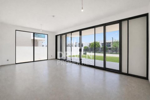Villa en Jebel Ali, Dubai, 5 dormitorios, 662.96 m², № 137087