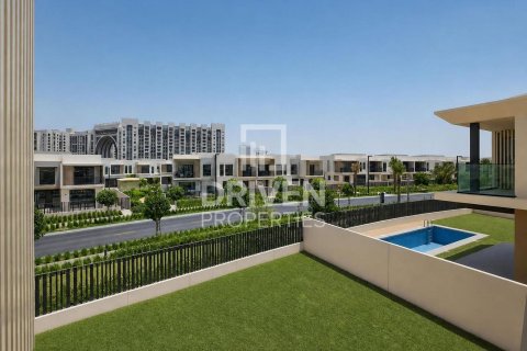 Villa in Jebel Ali, Dubai 5 bedrooms, 662.96 sq.m. № 137087 - photo 28