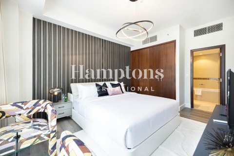Apartment in Downtown Dubai (Downtown Burj Dubai), Dubai 2 bedrooms, 125.60485600 sq.m. № 113964 - photo 8