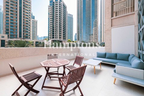 Apartment in Downtown Dubai (Downtown Burj Dubai), Dubai 2 bedrooms, 125.60485600 sq.m. № 113964 - photo 7