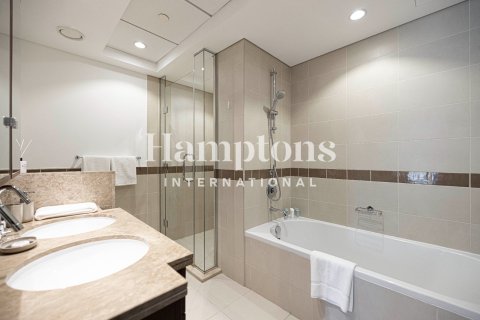Apartment in Downtown Dubai (Downtown Burj Dubai), Dubai 2 bedrooms, 125.60485600 sq.m. № 113964 - photo 5