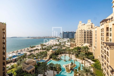 Apartment in The Fairmont Palm Residences, Palm Jumeirah, Dubai 2 bedrooms, 160.54 sq.m. № 127894 - photo 6