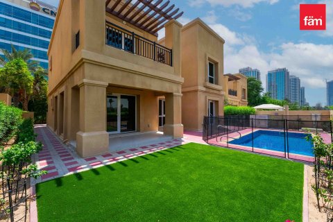 Villa en Dubai, 4 dormitorios, 367.4 m², № 50746 - foto 2