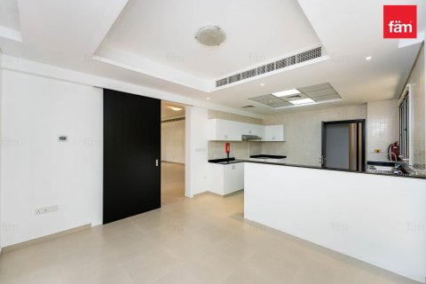 Villa en Dubai, 4 dormitorios, 367.4 m², № 50746 - foto 9