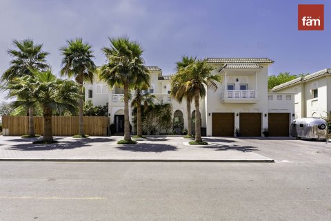 Villa à Al Furjan, Dubai, 6 chambres, 875 m², № 89492