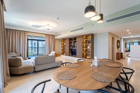Appartement à Umm Suqeim, Dubai, 4 chambres, 273.3 m², № 6238 - photo 1