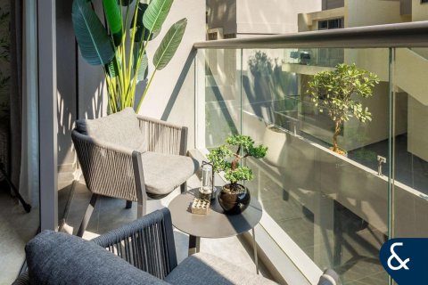 Apartment in THE STERLING in Business Bay, Dubai 1 bedroom, 65 sq.m. № 99051 - photo 10