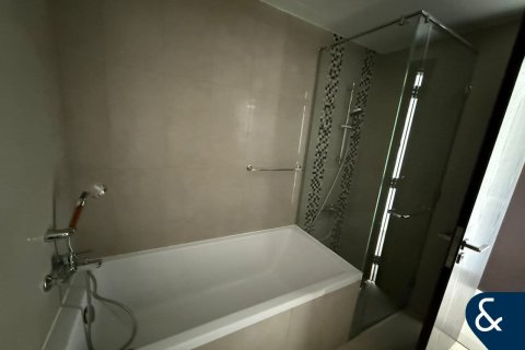 Apartment in BELLEVUE TOWERS in Downtown Dubai (Downtown Burj Dubai), Dubai 1 bedroom, 79 sq.m. № 99058 - photo 11